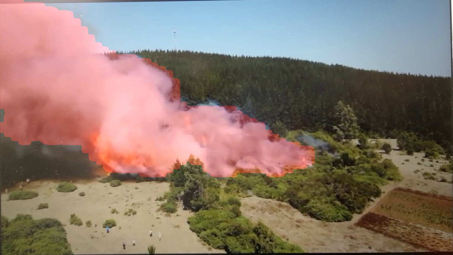 Wildfire drone image 2 - segmentation overlay from FPGA